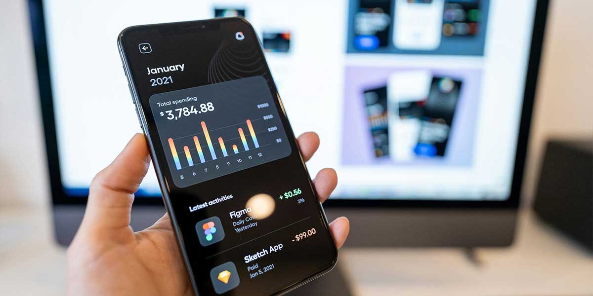 The 6 Best Receipt Scanner Apps for New Small Businesses in 2025