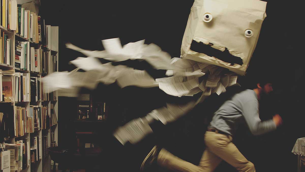 Hoarded receipts run after man