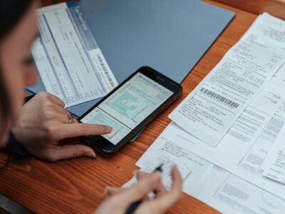 How to Organize Receipts and Track Business Expenses for Taxes